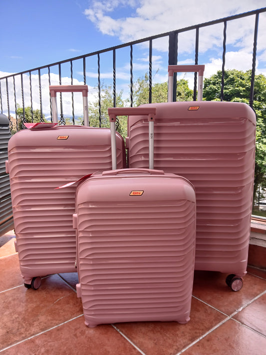 Maletas de Polipropileno Expandibles Ref. M028 (20–28")